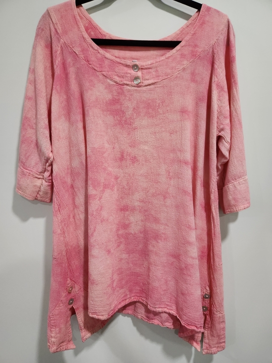 bryn Walker Tops - bryn Walker Pink Tie-Dye Scoop Neck Tunic Linen Mother Of Pearl Buttons